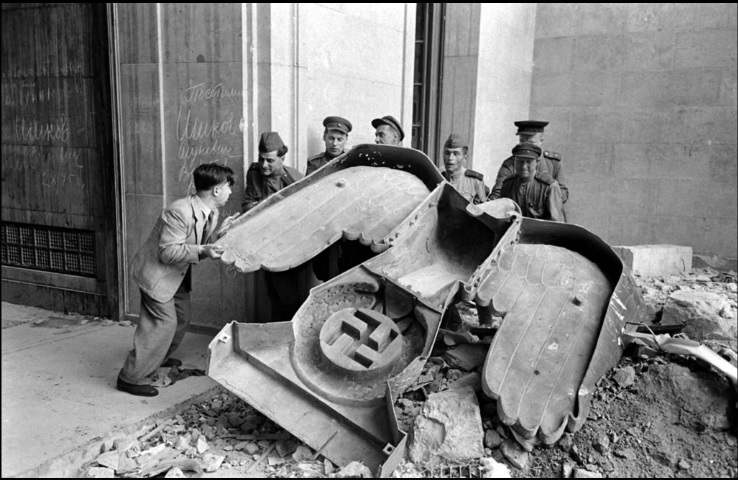 GermanNaziFall.jpg