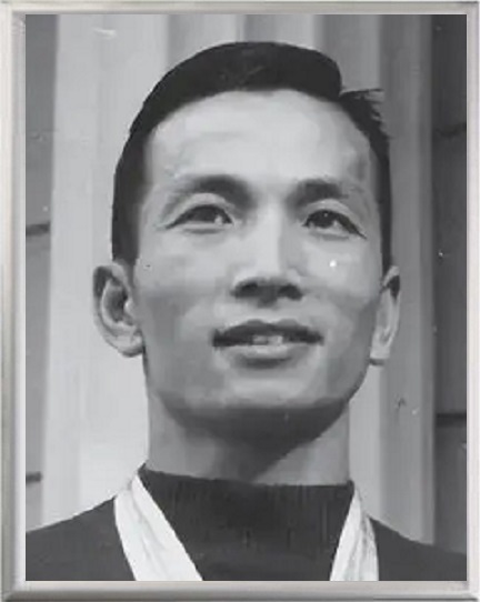JiangYongning_frame.jpg
